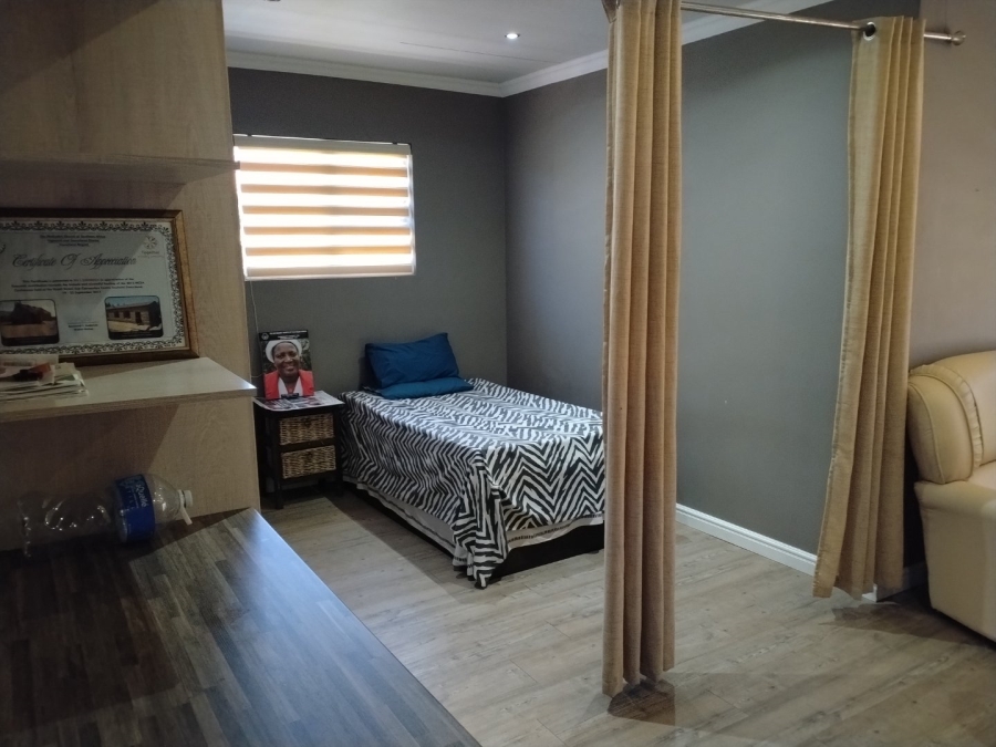3 Bedroom Property for Sale in Universitas Ridge Free State